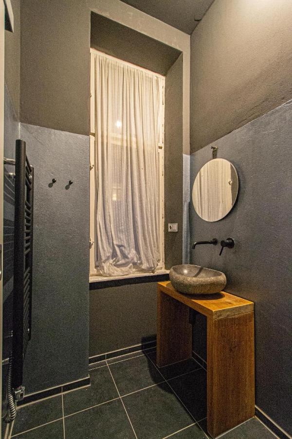 4 Bedrooms 130M2 Apartment At The Main City Square Prag Dış mekan fotoğraf